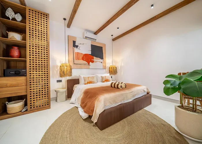 ヴィラ Sorento By Dh - Tropical Retreat With Jungle Views & Pool ウブド