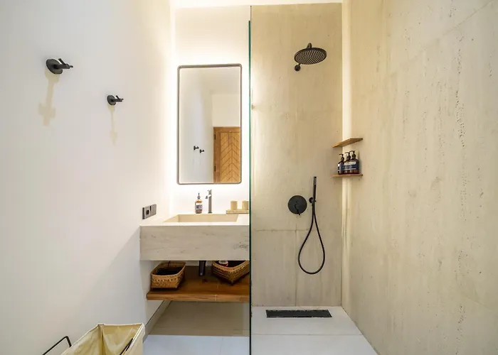 Sorento By Dh - Tropical Retreat With Jungle Views & Pool